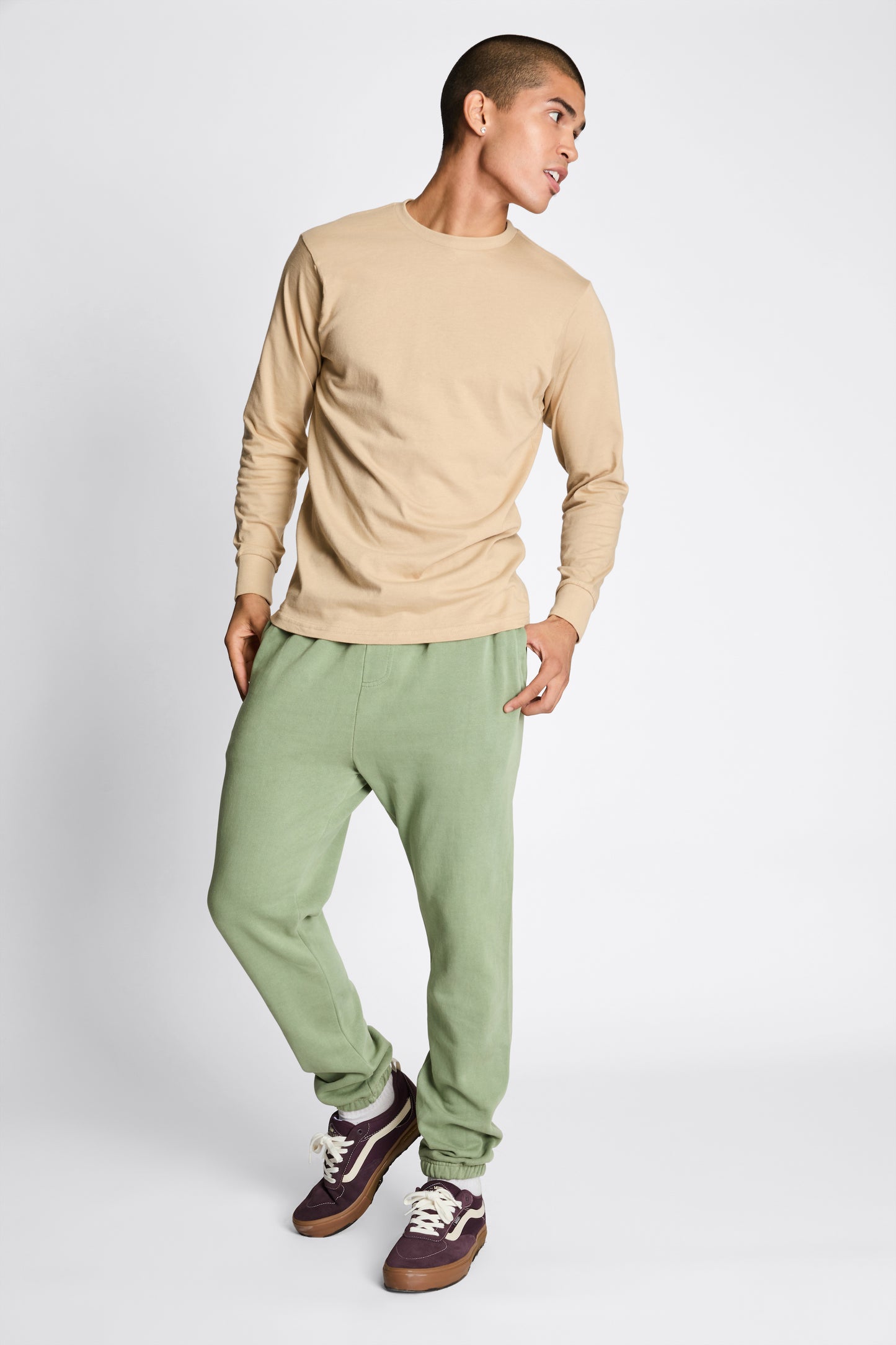 OIL GREEN