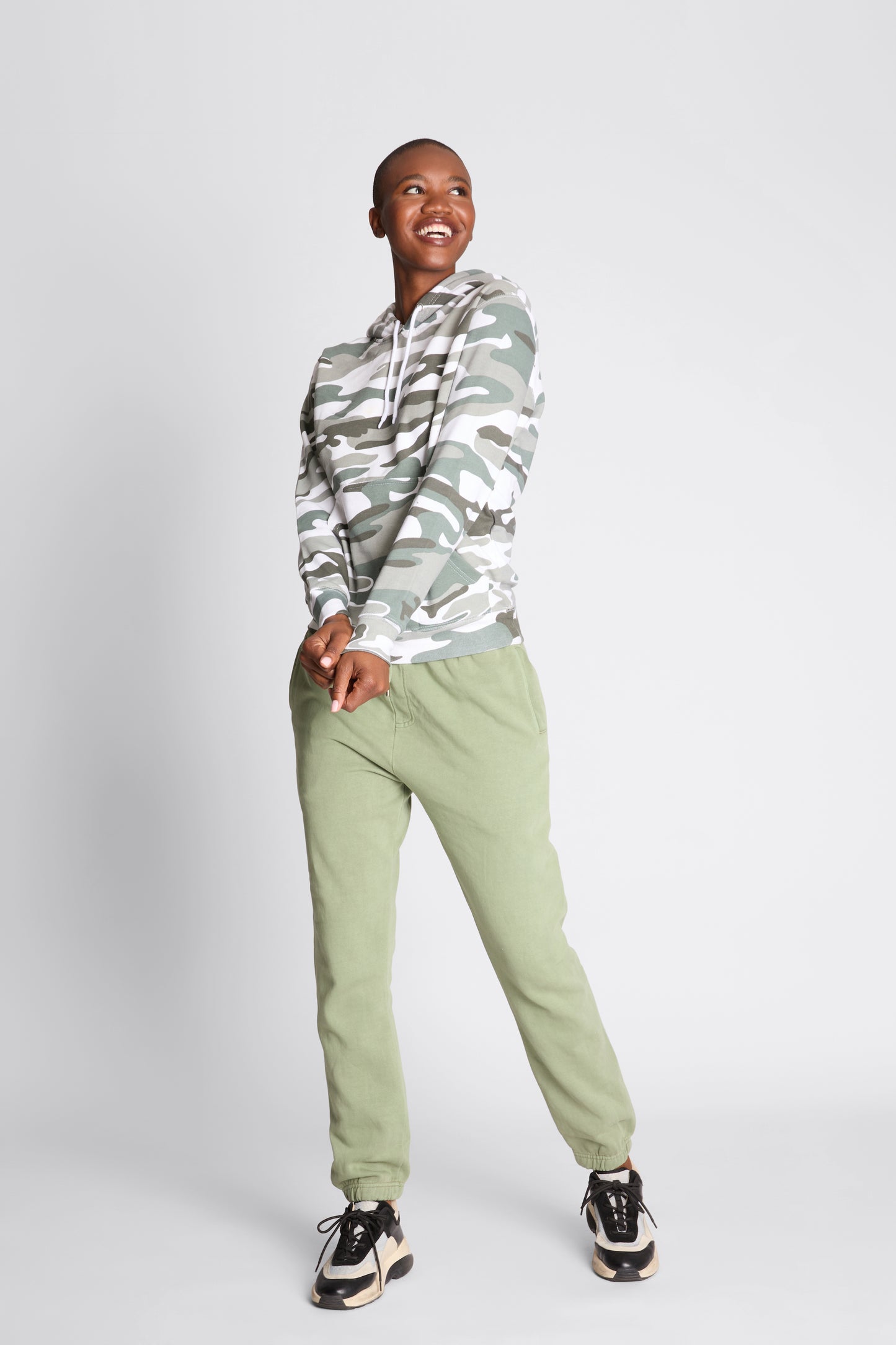 OIL GREEN